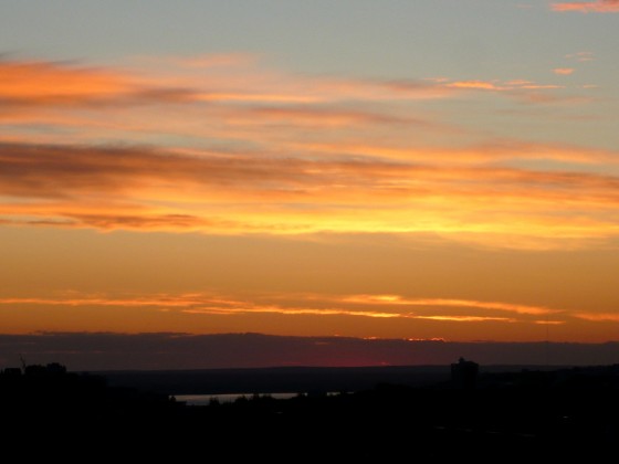 Рассвет - вид из окна